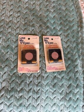 Love My Eyes Soft Satin Eye Shadow - Pink